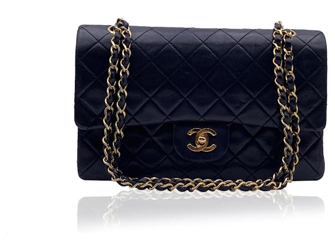 Timeless Chanel Clássico atemporal acolchoado preto vintage 2.55 Aba forrada com bolsa Couro  ref.577868