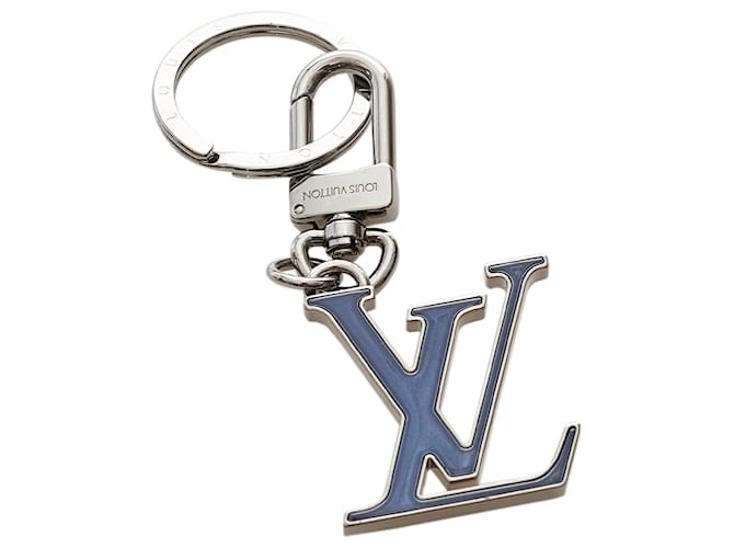 Louis Vuitton Silver LV Soft Bag Charm Silvery Metal ref.626939 - Joli  Closet