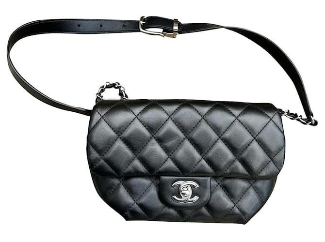 Chanel Uniform belt bag Black Leather  ref.579334