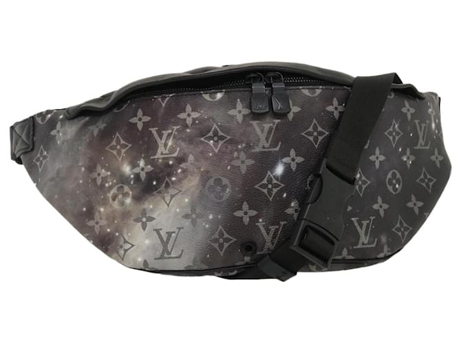 LOUIS VUITTON Monogram Galaxy Bum Bag Shoulder Bag Gray M44444 LV Auth  ak177a Grey Cloth ref.581556 - Joli Closet
