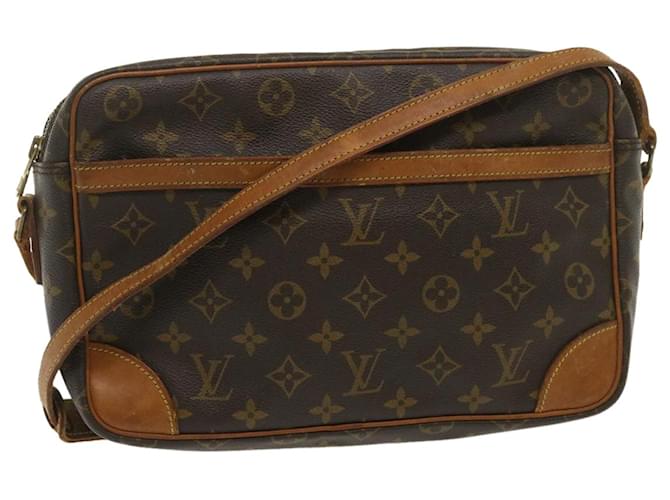 Louis Vuitton Trocadero 30 Shoulder