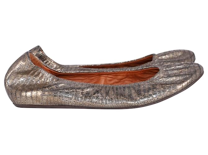Sapatilhas de balé Lanvin amassadas com relevo em couro dourado  ref.585148