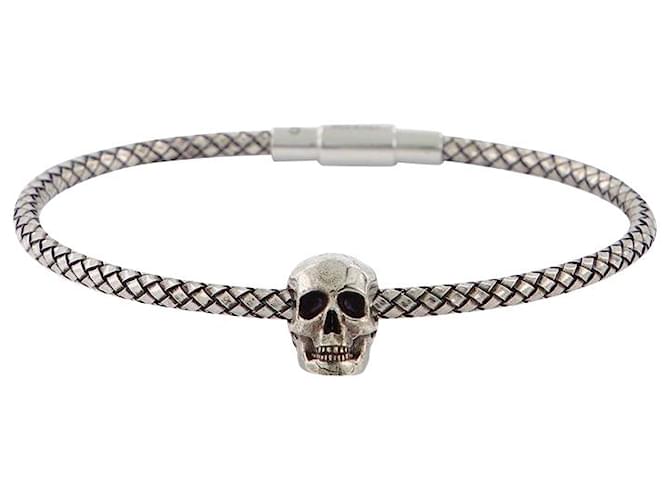 Alexander McQueen Alexander Mc Queen Rubber And Metal Skull Bracelet in  Black for Men | Lyst