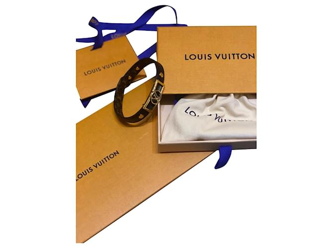 Louis Vuitton Armbänder Schwarz Leder  ref.585314