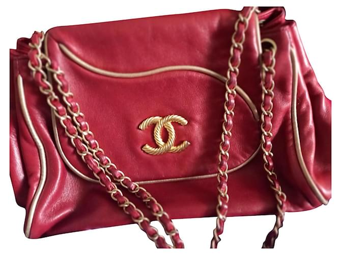 Chanel timeless Accordion Flap Red Lambskin ref.586057 - Joli Closet