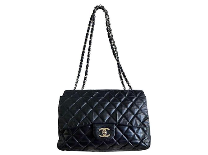 Chanel jumbo bag Black Leather ref.586474 Joli Closet