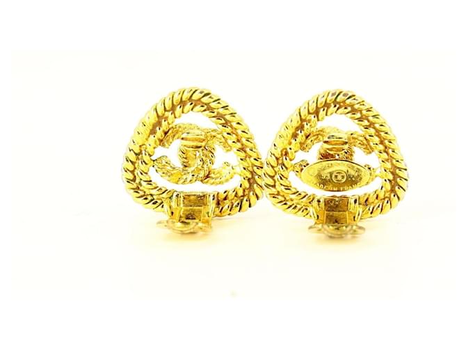 1993 Chanel golden earrings Gold-plated ref.586608 - Joli Closet