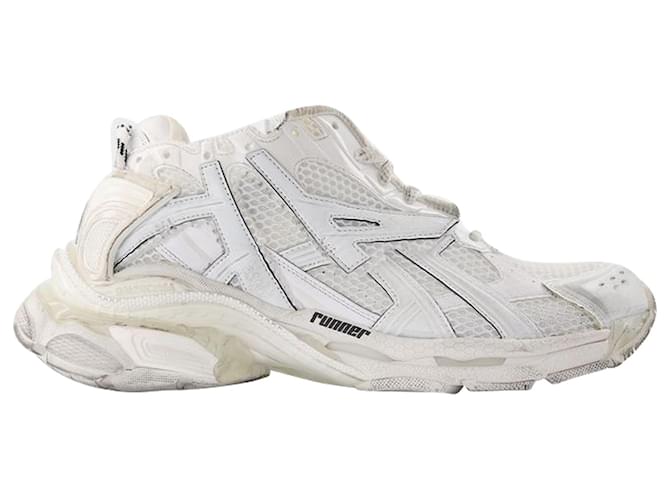 Balenciaga Runner Sneakers aus weißem Leder  ref.587370