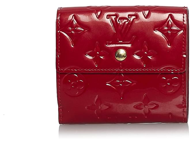 LV small wallet button, Women's Fashion, Bags & Wallets, Purses