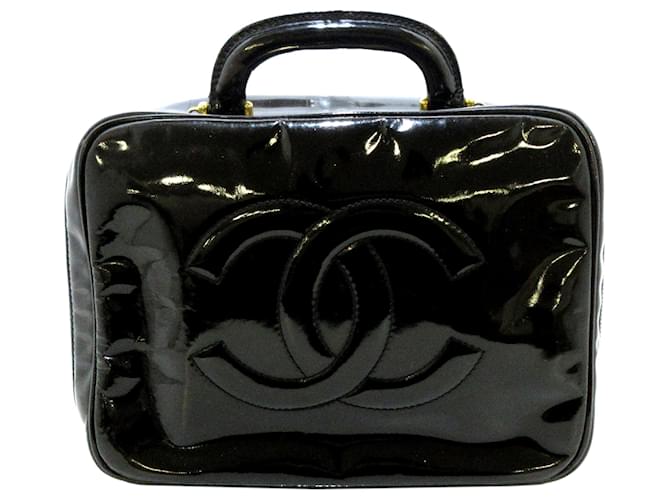 Chanel Preto Vanity Bolsa de couro Couro envernizado  ref.589951