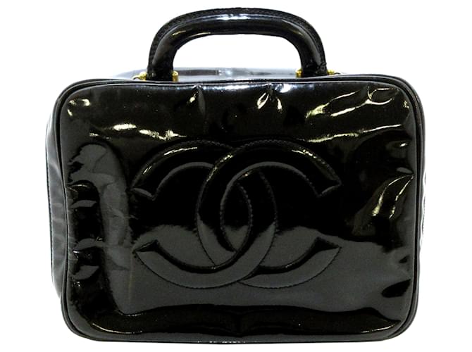 Chanel Black Patent Leather Vanity Bag  ref.589951