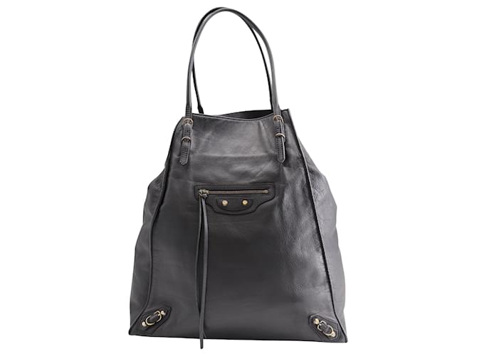 Everyday Balenciaga Veau Papier Basket Tote in Black calf leather Leather  ref.590425