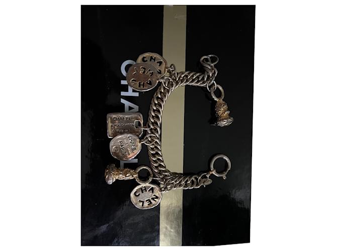 Chanel Armbänder Gold hardware Metall  ref.590447