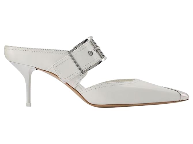 Alexander Mcqueen Boxcar pumps in Ivory and Silver Leather Multiple colors  ref.590645