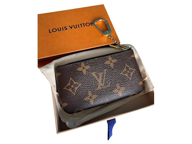 New Louis Vuitton key pouch Brown Cloth ref.590843 - Joli Closet