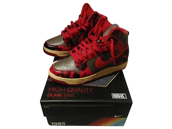Nike Dunk 1985 acid wash Cuir Rouge  ref.591221