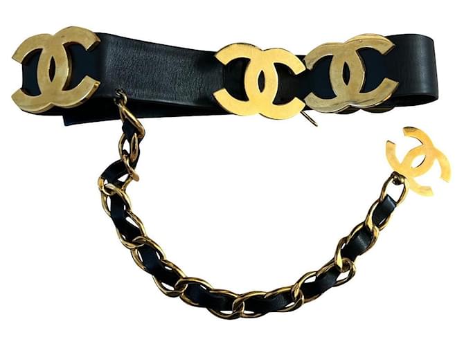 Chanel Coleccionista 1995 Negro Gold hardware Cuero Metal  ref.591456
