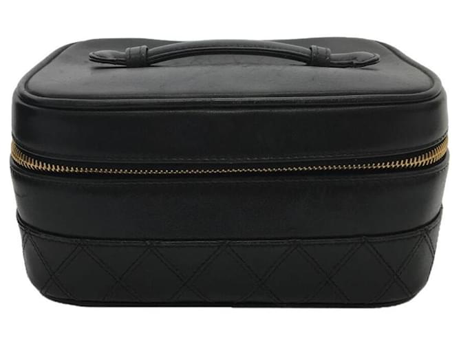 Chanel vanity bag Black Leather  ref.591609