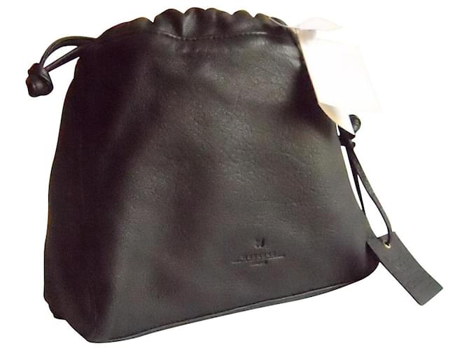 Weekend Max Mara MAX MARA WEEKEND brand new real leather pochette bag. Black  ref.591676