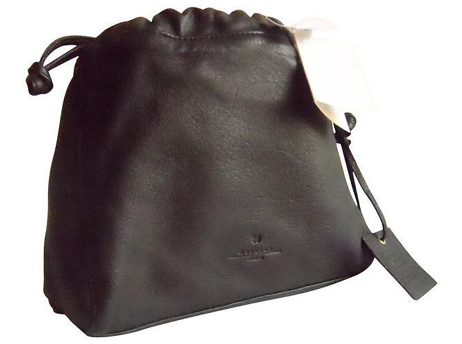 Weekend Max Mara MAX MARA WEEKEND nuovissima pochette in vera pelle. Nero