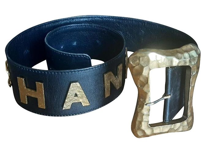 CHANEL Gürtel Schwarz Leder