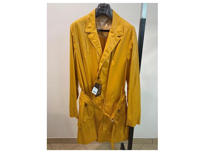 Louis Vuitton Trench-coat / coupe-vent tout neuf avec étiquettes Polyester Jaune  ref.591770