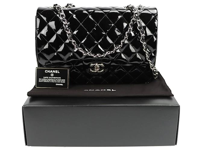 Timeless Chanel Classic Single Flap Jumbo Nero Pelle Verniciata Argento  ref.592702