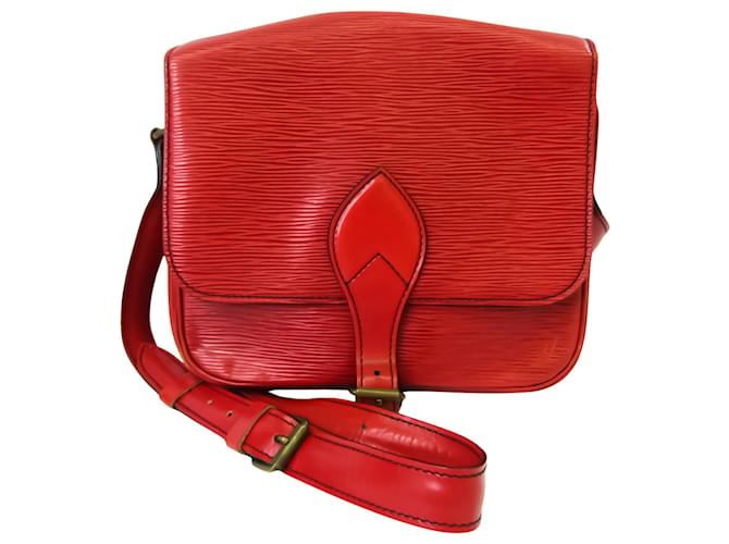 Louis Vuitton Cartouchiere Red Leather  ref.592705