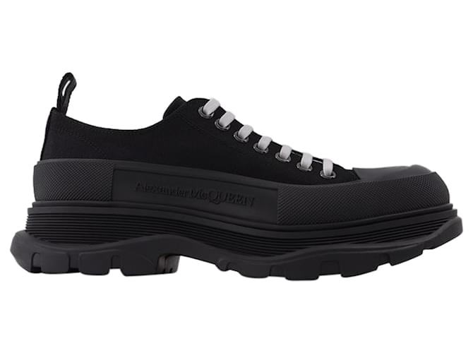 Alexander Mcqueen Tread Slick Sneaker in Black Leather Cloth  ref.593079