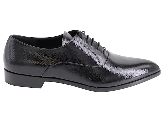 Sapatos Oxford de cano baixo Prada com cadarço em couro preto  ref.593858