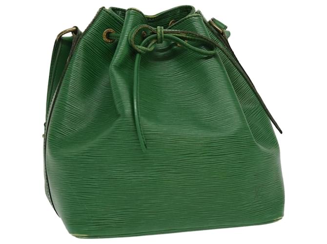 Noe Louis Vuitton Petit Noé Verde Cuero  ref.595197