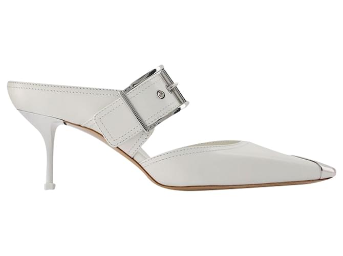 Alexander Mcqueen Boxcar pumps in Ivory and Silver Leather Multiple colors  ref.597819