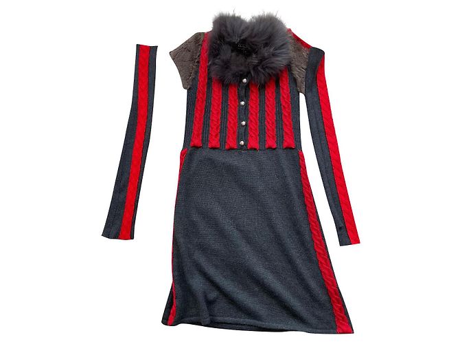 Mini vestido Salvatore Ferragamo de lã de caxemira e pele