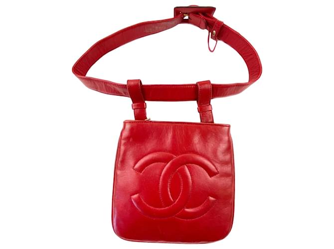 Bolsa Cinto Chanel Red CC Caviar Couro Vermelho  ref.601100