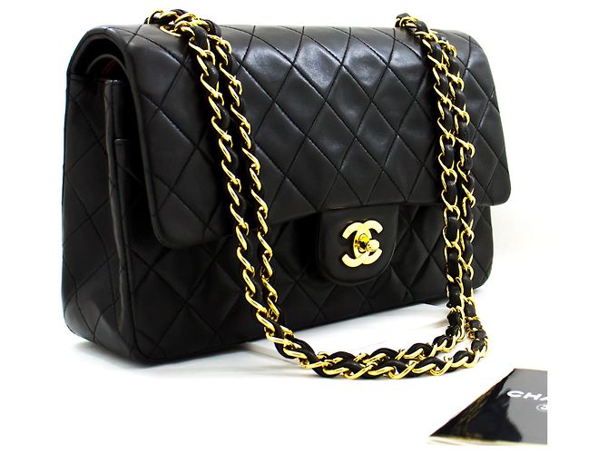 Chanel 2.55 Borsa a tracolla a catena media con patta foderata Pelle di agnello nera Nero