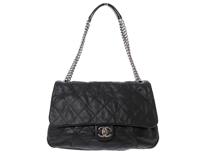 Chanel Black Leather ref.602838 - Joli Closet