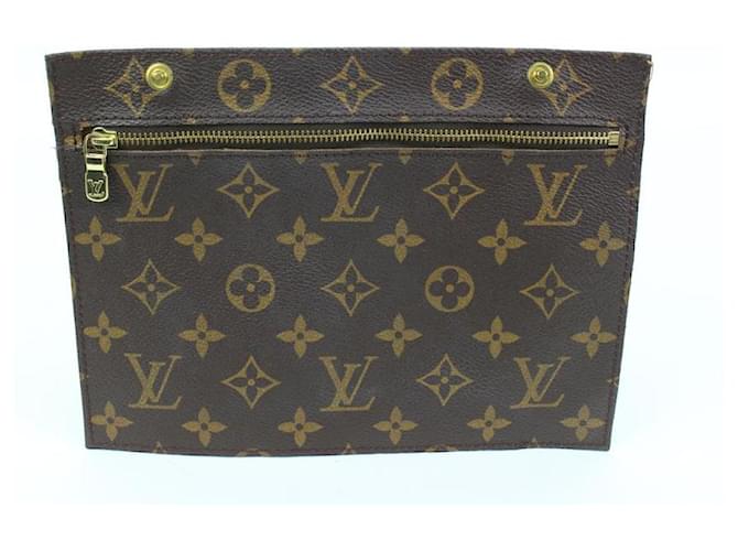 Louis Vuitton Bolso de mano tipo pochette con inserto de bolsa Randonnee con monograma  ref.603916