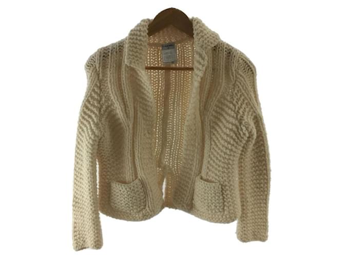 Chanel Coats, Outerwear White Wool  ref.604163