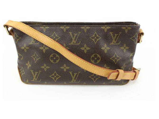 Auth Louis Vuitton Monogram Trotteur Shoulder Bag Crossbody Bag