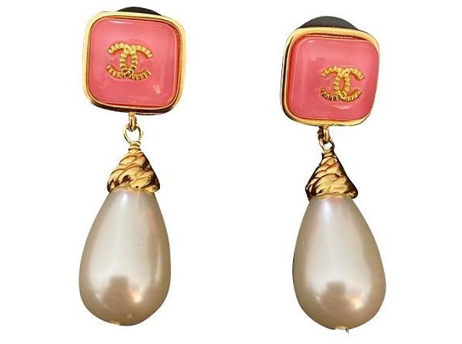 Cambon CHANEL PERLENOHRRINGE Beige Angeln