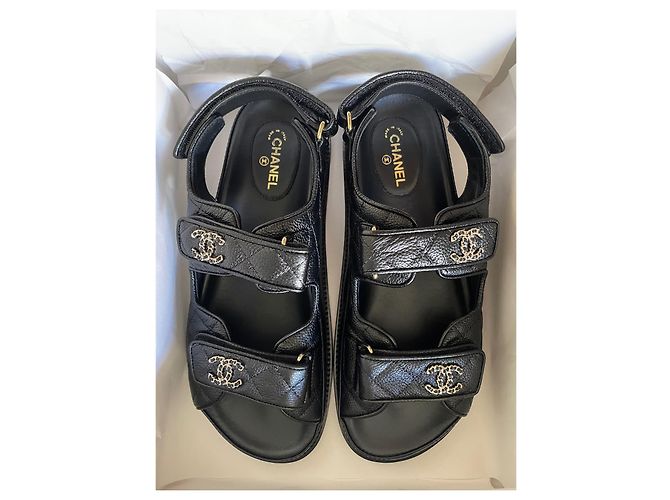 Sandali Dad Chanel in pelle nera Nero