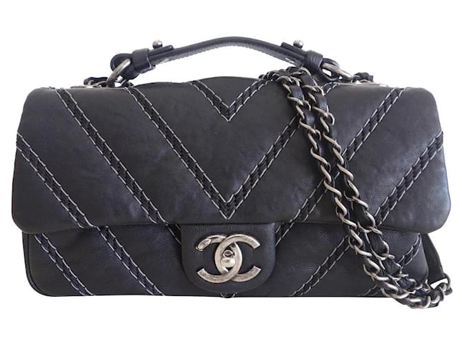 Timeless BLACK CHANEL CLASSIC BAG Leather  ref.606417