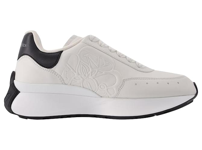Alexander Mcqueen Sneakers in Black & White Leather Multiple colors  ref.608596