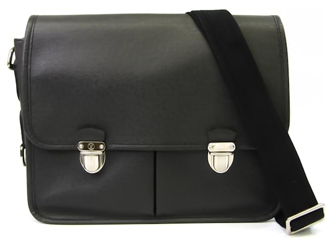 Louis Vuitton Black Leather  ref.609354