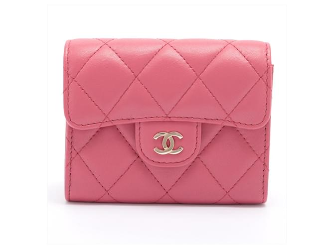 Chanel Mini Clutch With Chain in Pink Matelasse Lambskin and Gold