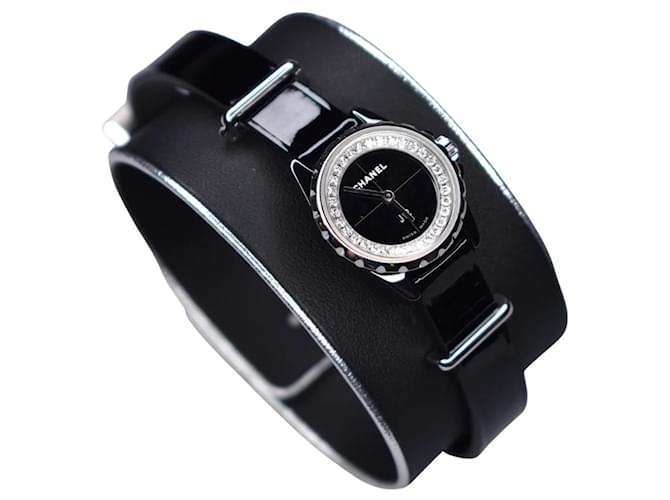 Chanel Sammler J12 Diamantuhr mit abnehmbarer Manschette Schwarz Leder Lackleder  ref.610800