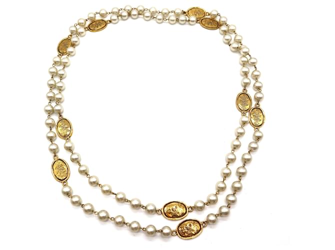 chanel pearl necklace preowned vintage