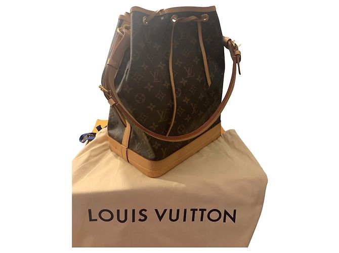 Louis Vuitton NOÉ Marrom