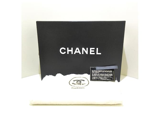Classique Chanel Timeless Veau façon poulain Beige  ref.613323