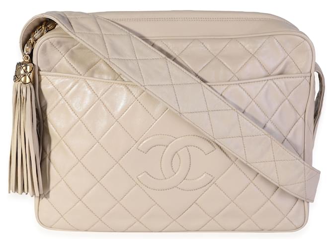 Chanel Beige Vintage Quilted Lambskin Camera Bag Flesh Leather ref.614041 -  Joli Closet